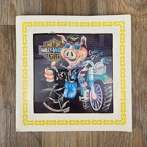 Vintage 80s Carnival Prize Glass Harley-Davidson HOG 8x8